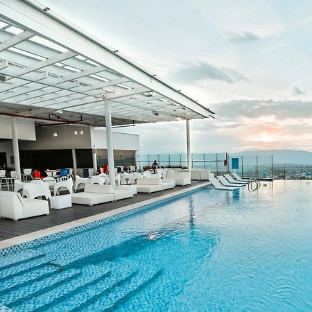 Holiday Inn Bucaramanga Cacique, An Ihg Hotel Ngoại thất bức ảnh